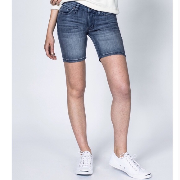 Dish Jeans Distressed Denim Shorts Size 26 - Picture 2 of 7